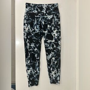 Old Navy Active Powersoft Black and Blue Leggings